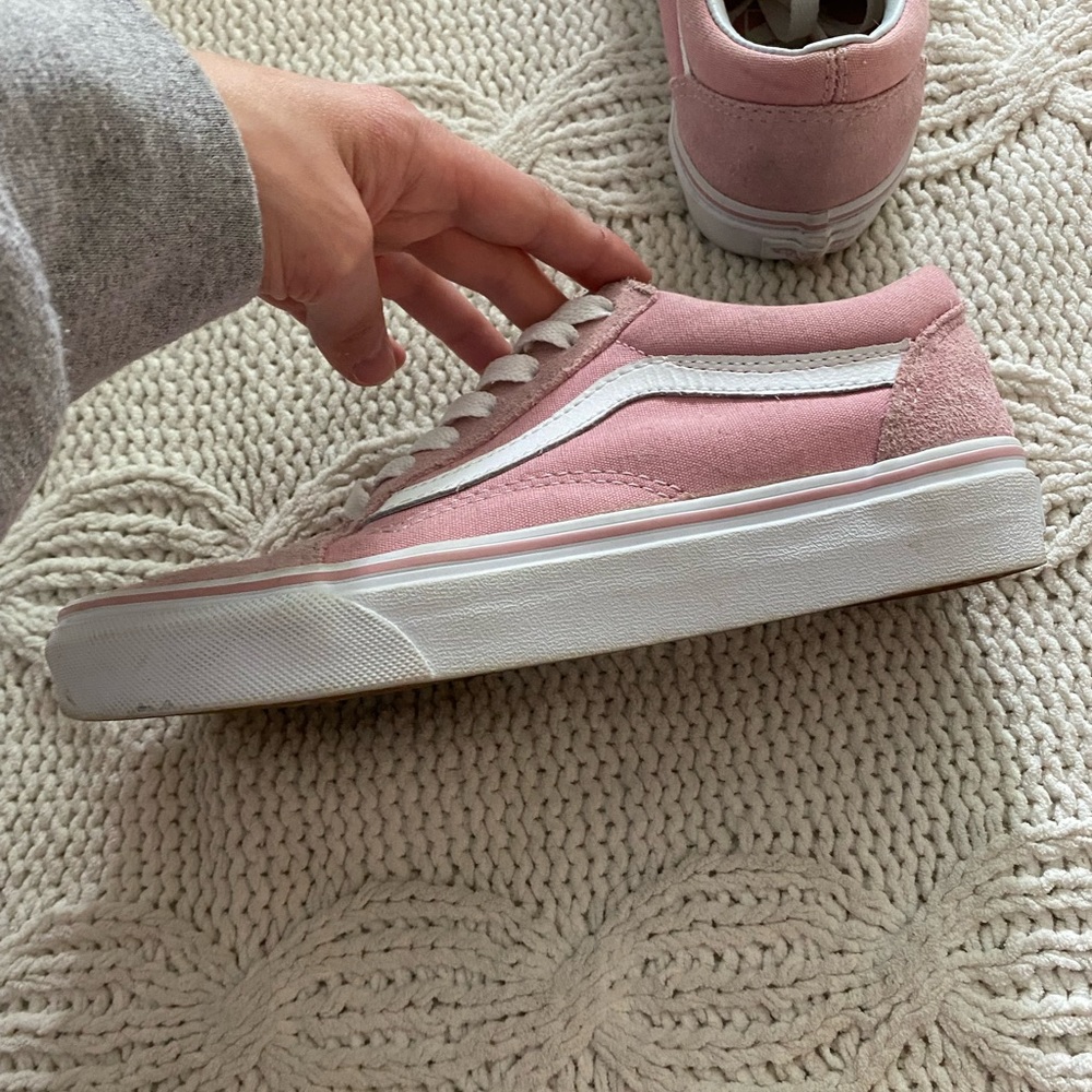 Pink Vans - Picture 4 of 9